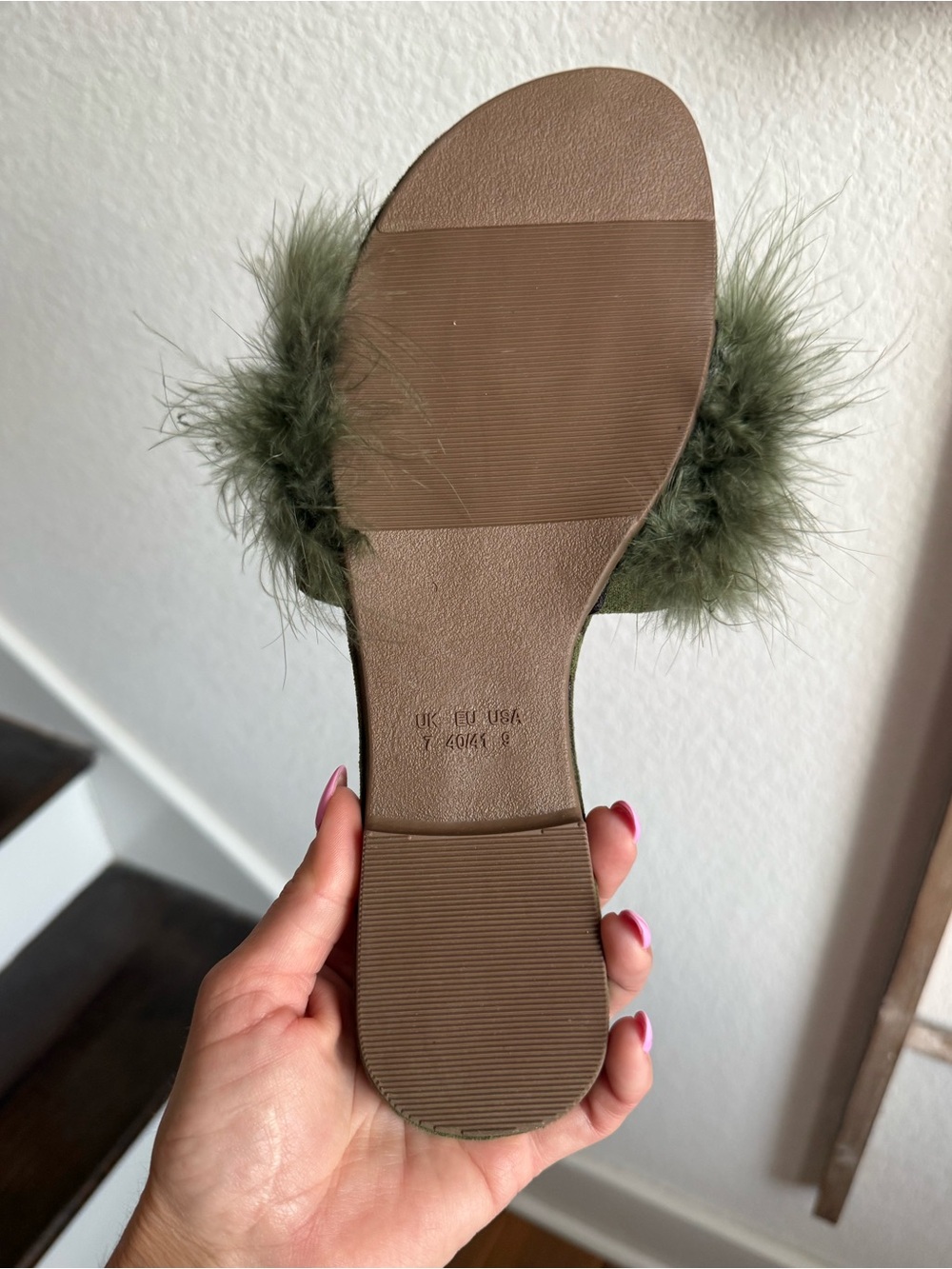 Amélie Home Green Feather House Slipper Slides NWT Sz: 9 - Picture 7 of 10